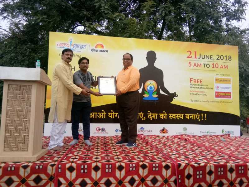 Dr. Sanjeev Duggal in Yoga and Free Health Camp